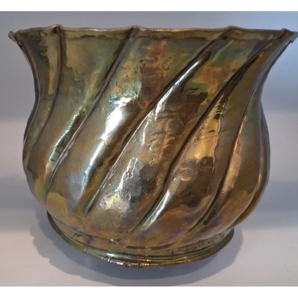 Vintage Brass Italian Style Footed Planter Cache pot Large 9